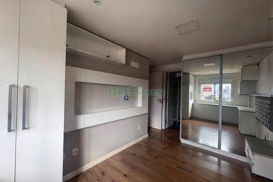 Apto Mobiliado com 63m², 2 dormitórios, 2 vagas, no bairro Panazzolo em Caxias do Sul para Alugar