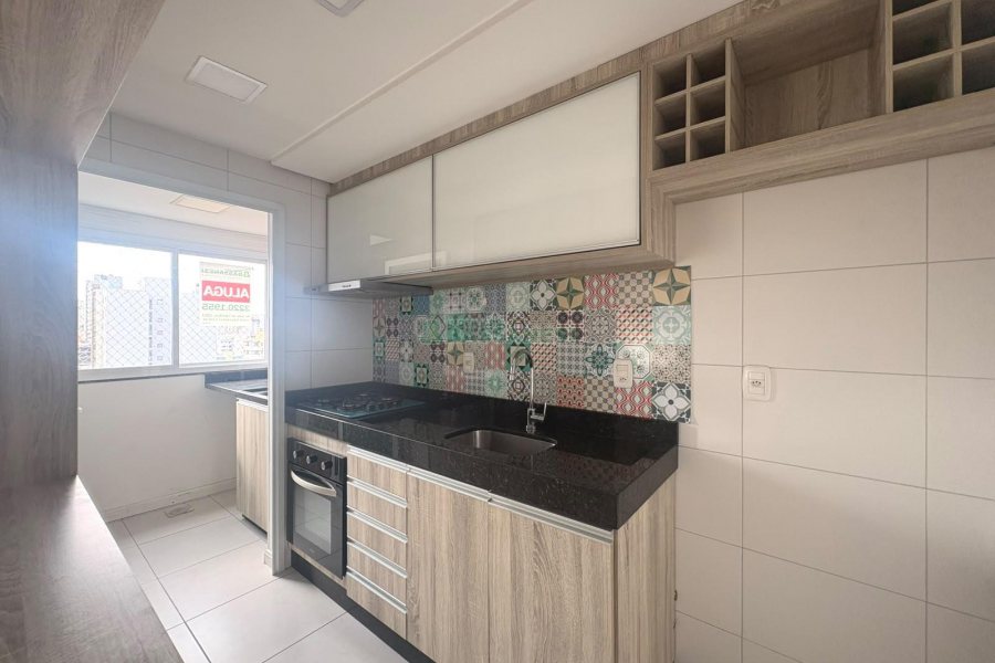 Apto Mobiliado com 63m², 2 dormitórios, 2 vagas, no bairro Panazzolo em Caxias do Sul para Alugar