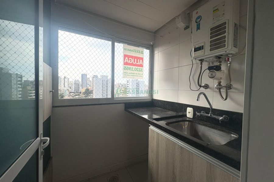 Apto Mobiliado com 63m², 2 dormitórios, 2 vagas, no bairro Panazzolo em Caxias do Sul para Alugar