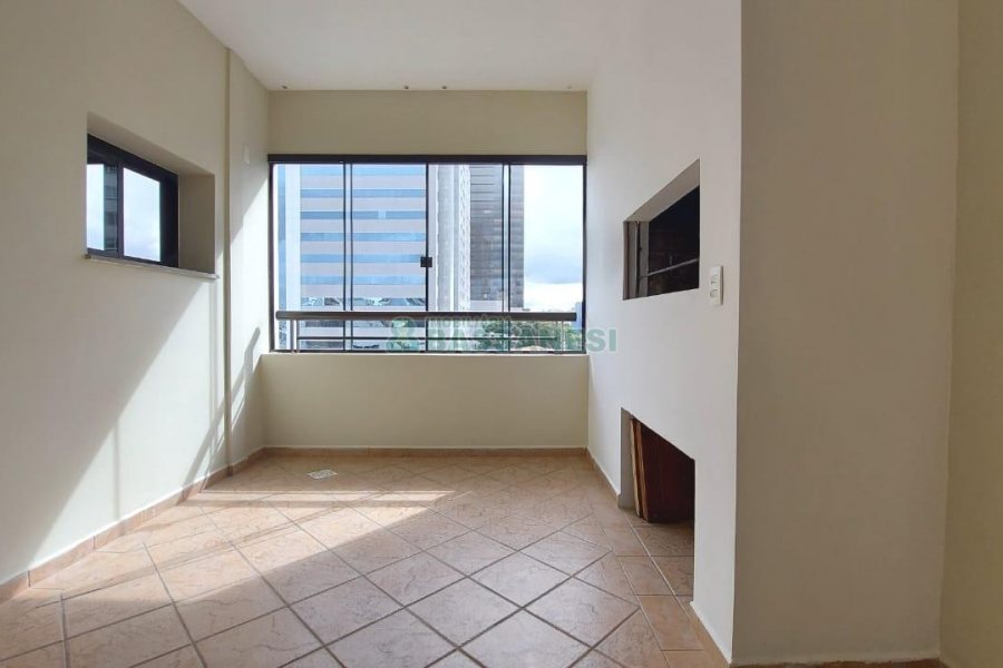 Apartamento com 342m², 3 dormitórios, 3 vagas, no bairro Centro em Caxias do Sul para Alugar
