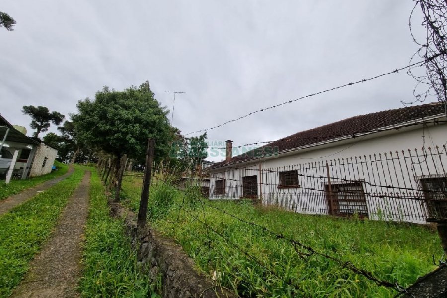 Loja com 200m², no bairro Sagrada Família em Caxias do Sul para Comprar