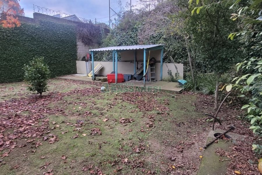Casa com 270m², 3 dormitórios, 2 vagas, no bairro Altos do Seminario em Caxias do Sul para Comprar