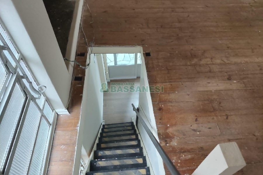 Loja com 30m², no bairro Centro em Caxias do Sul para Alugar