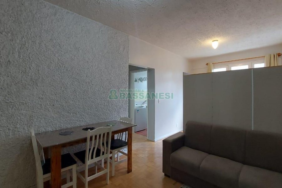 Apto Mobiliado com 30m², 1 dormitório, no bairro Centro em Caxias do Sul para Alugar