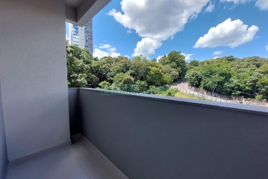 Apto Mobiliado com 58m², 2 dormitórios, 2 vagas, no bairro Madureira em Caxias do Sul para Alugar