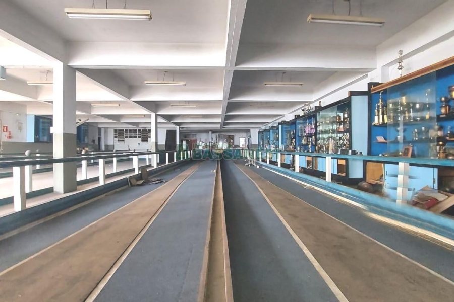 Predio com 3888m², no bairro Centro em Caxias do Sul para Alugar ou Comprar