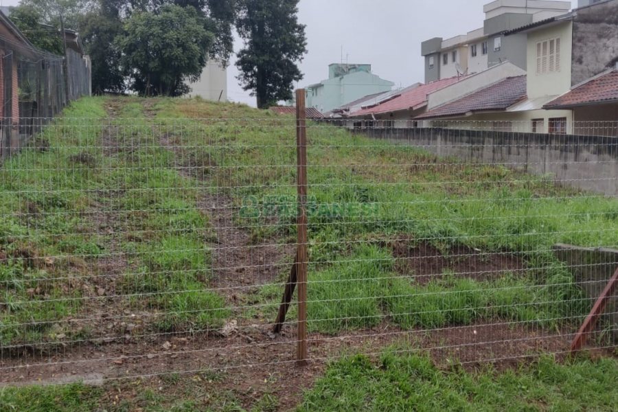 Terreno, no bairro Parque Oasis em Caxias do Sul para Comprar