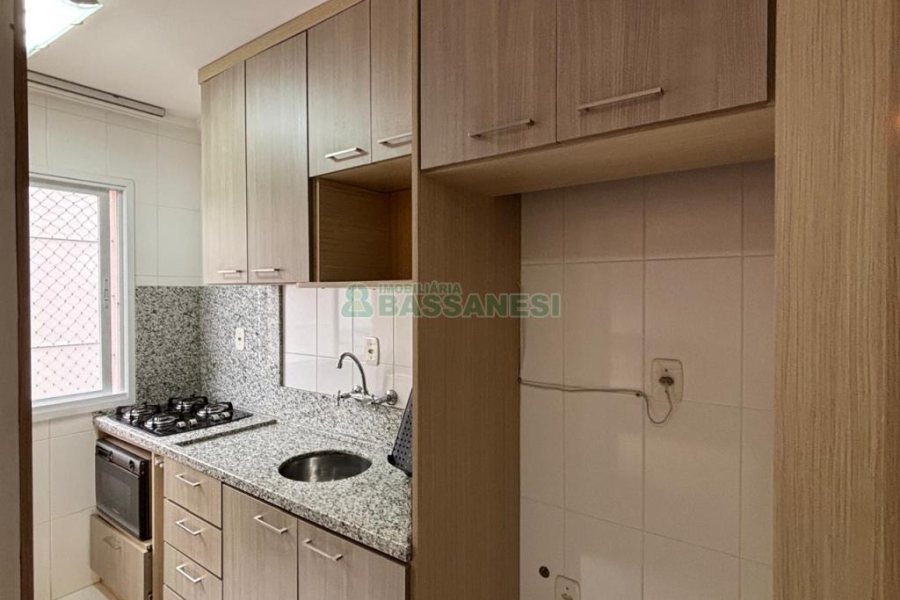 Apto Mobiliado com 53m², 2 dormitórios, 1 vaga, no bairro Bela Vista em Caxias do Sul para Comprar