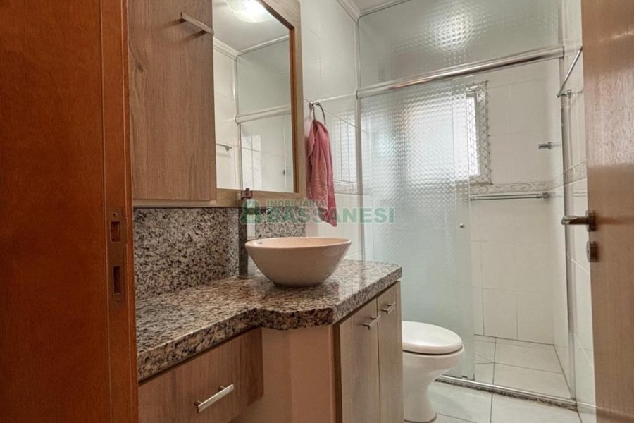 Apto Mobiliado com 53m², 2 dormitórios, 1 vaga, no bairro Bela Vista em Caxias do Sul para Comprar