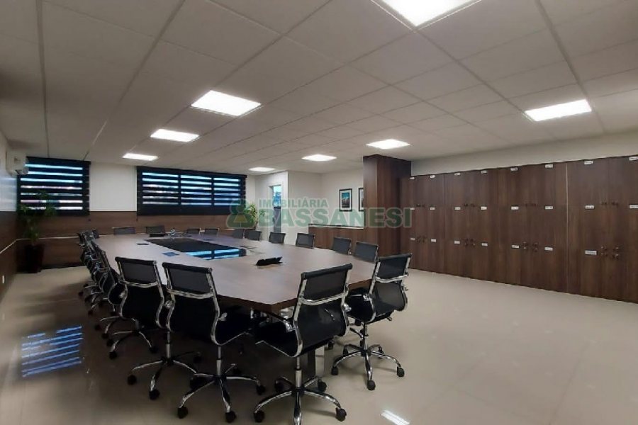 Sala com 107m², 1 vaga, no bairro Floresta em Caxias do Sul para Alugar