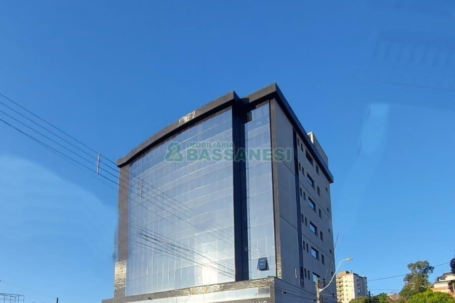 Sala com 70m², 1 vaga, no bairro Floresta em Caxias do Sul para Alugar