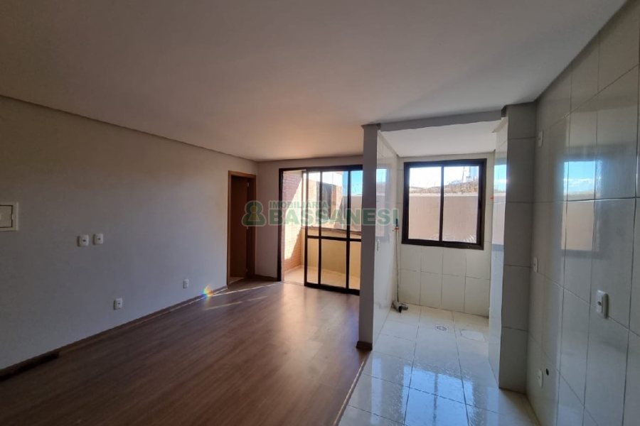 Apartamento com 80m², 1 dormitório, 1 vaga, no bairro Pio X em Caxias do Sul para Comprar
