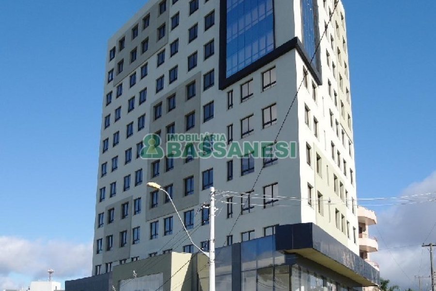 Kitinete com 42m², 1 vaga, no bairro Rio Branco em Caxias do Sul para Comprar