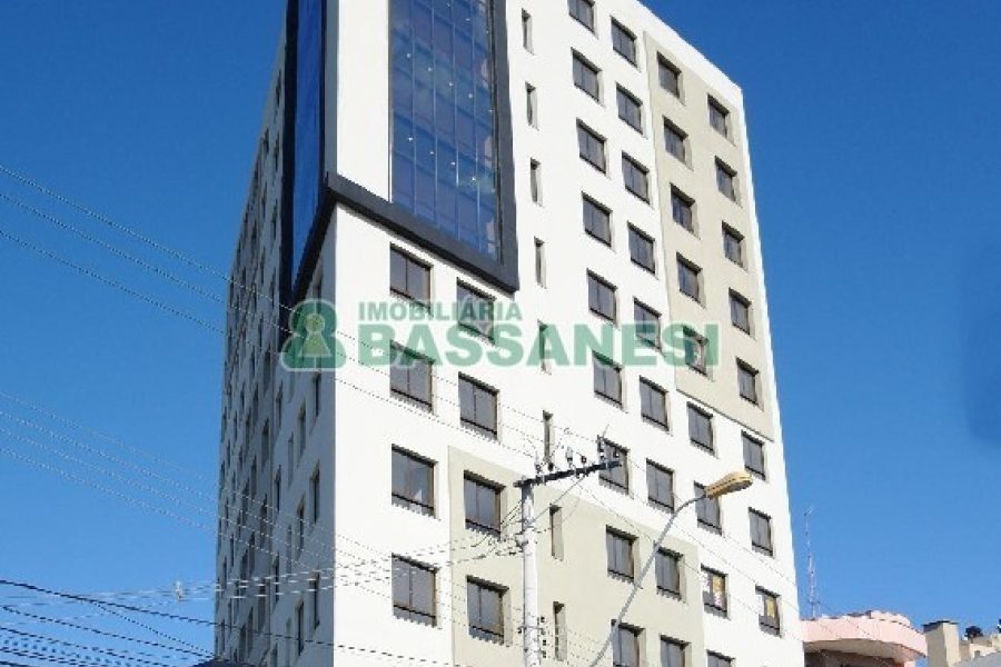 Kitinete com 47m², 1 vaga, no bairro Rio Branco em Caxias do Sul para Comprar