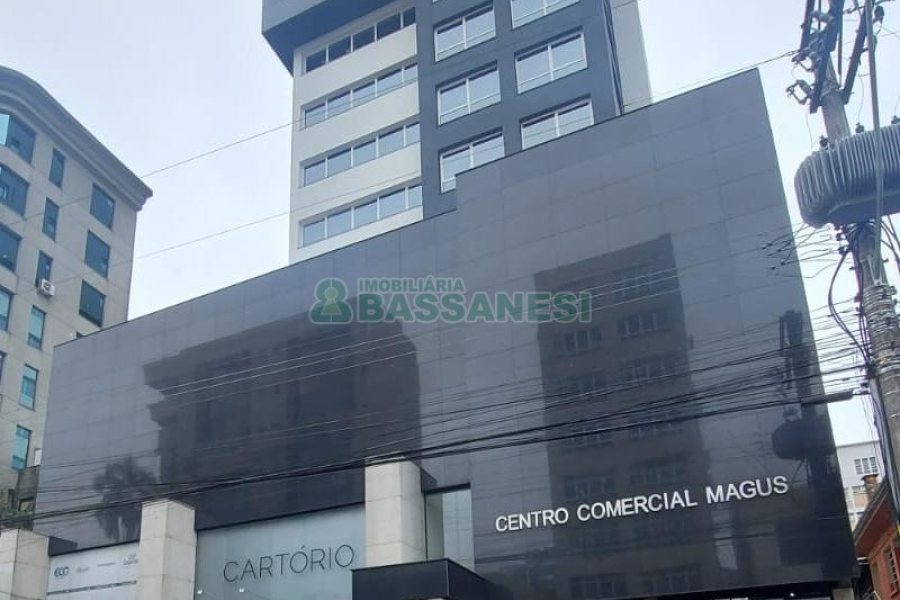 Sala com 36m², 1 vaga, no bairro Centro em Caxias do Sul para Alugar