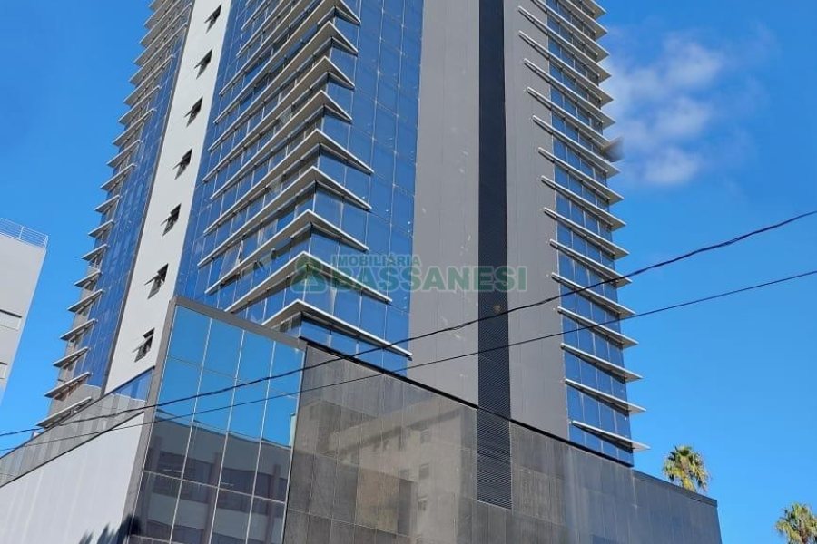 Sala com 53m², no bairro Centro em Caxias do Sul para Comprar