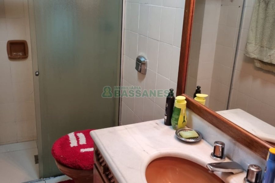 Apartamento com 121m², 3 dormitórios, 2 vagas, no bairro Lourdes em Caxias do Sul para Comprar