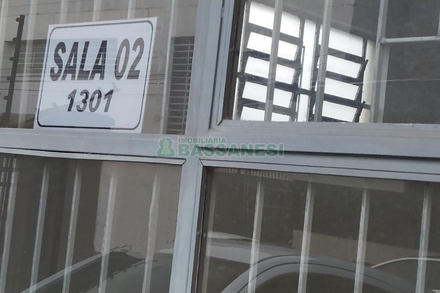 Loja com 106m², no bairro Sagrada Família em Caxias do Sul para Alugar