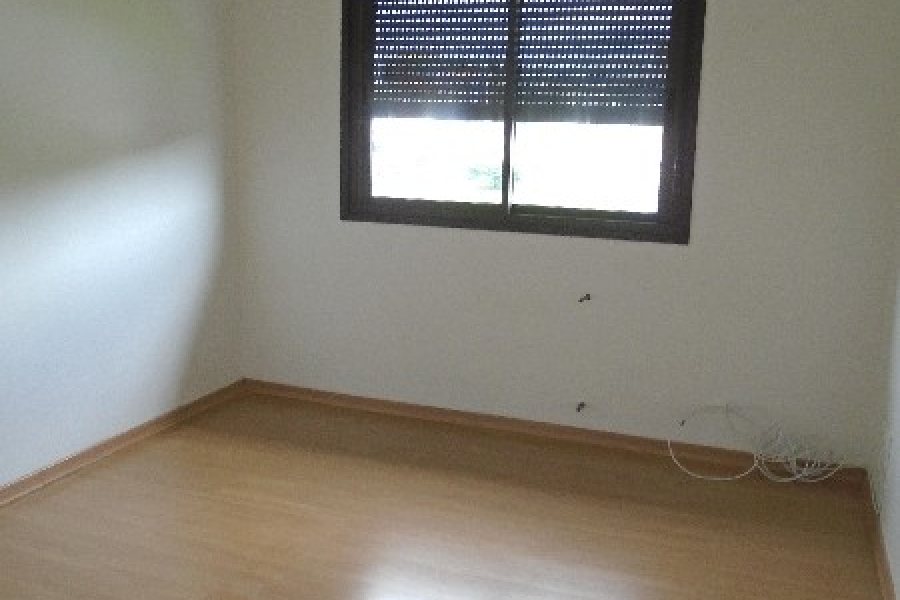 Apartamento com 154m², 3 dormitórios, 4 vagas, no bairro São Leopoldo em Caxias do Sul para Comprar