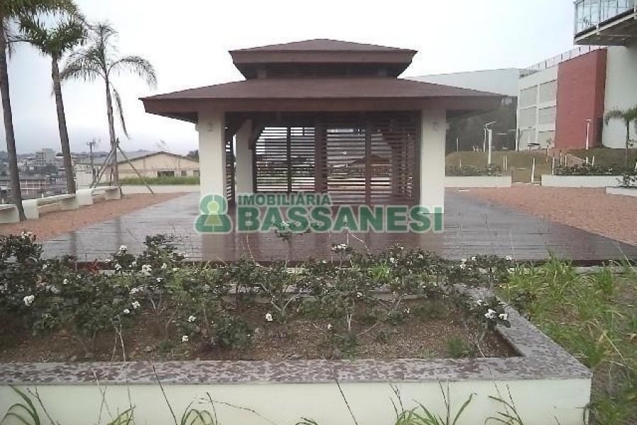 Apartamento com 90m², 3 dormitórios, 1 vaga, no bairro Cristo Redentor em Caxias do Sul para Alugar