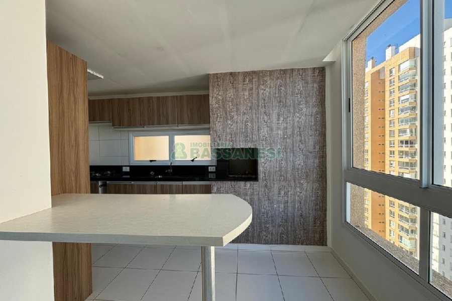 Apartamento com 90m², 3 dormitórios, 1 vaga, no bairro Cristo Redentor em Caxias do Sul para Alugar