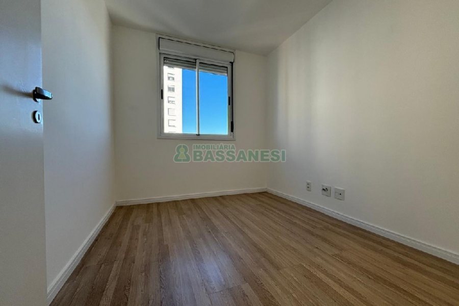 Apartamento com 90m², 3 dormitórios, 1 vaga, no bairro Cristo Redentor em Caxias do Sul para Alugar