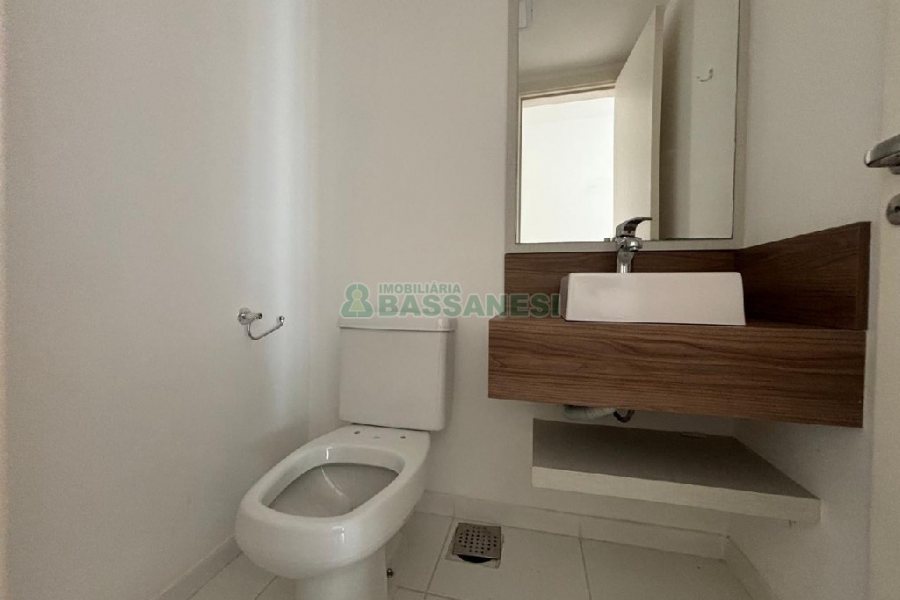 Apartamento com 90m², 3 dormitórios, 1 vaga, no bairro Cristo Redentor em Caxias do Sul para Alugar