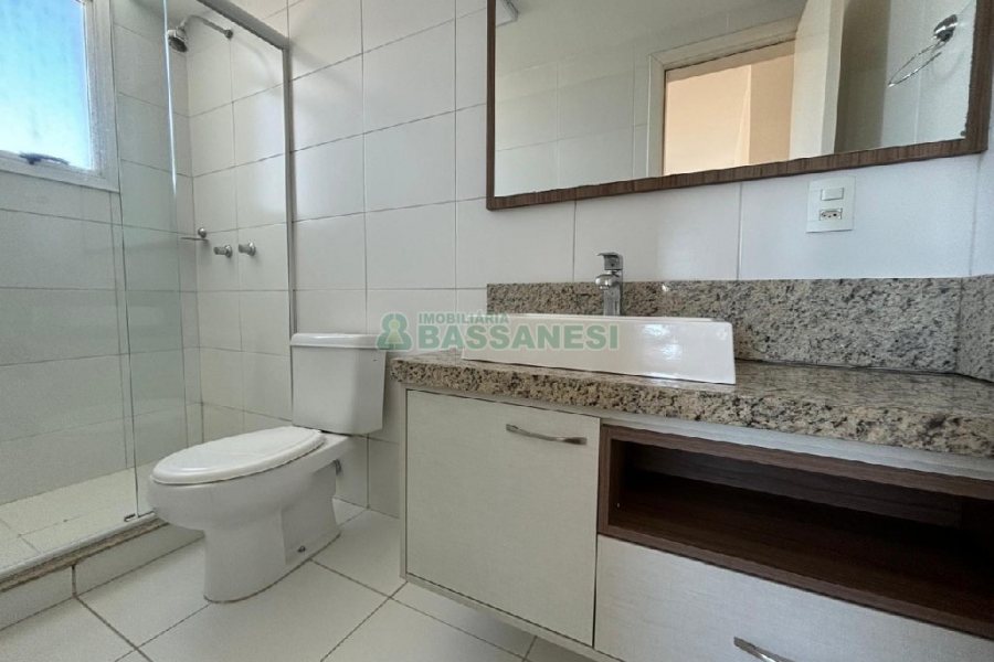 Apartamento com 90m², 3 dormitórios, 1 vaga, no bairro Cristo Redentor em Caxias do Sul para Alugar