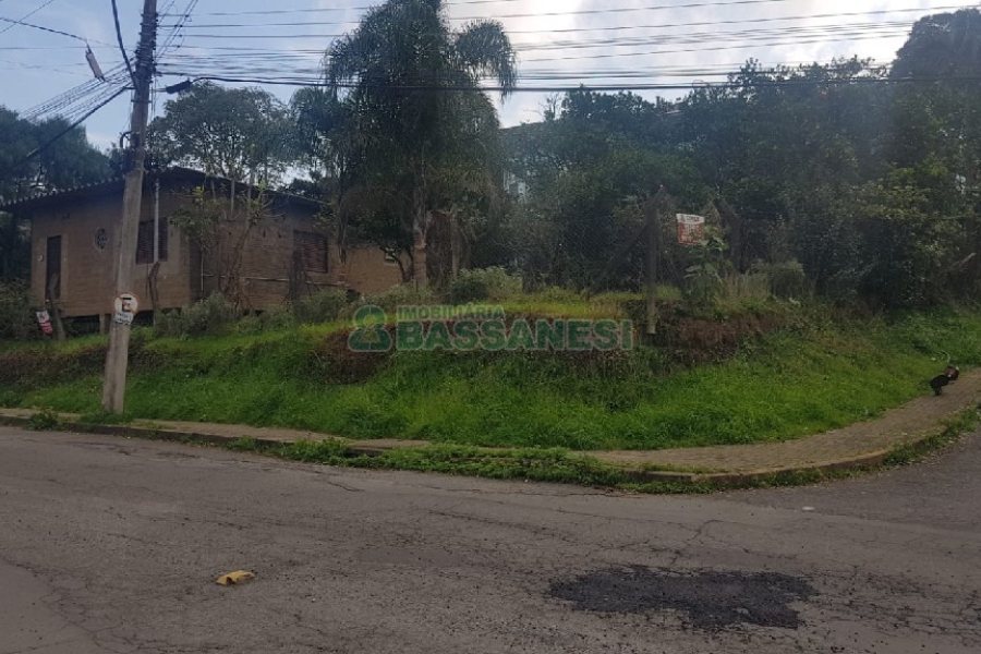 Terreno, no bairro Salgado Filho em Caxias do Sul para Comprar
