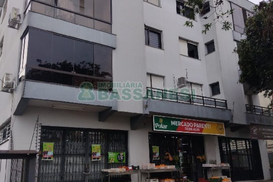 Apartamento com 131m², 3 dormitórios, 2 vagas, no bairro Rio Branco em Caxias do Sul para Comprar