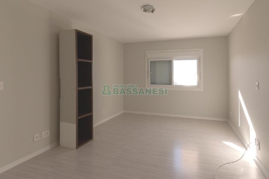 Apartamento com 85m², 2 dormitórios, 2 vagas, no bairro Villagio Iguatemi em Caxias do Sul para Alugar ou Comprar