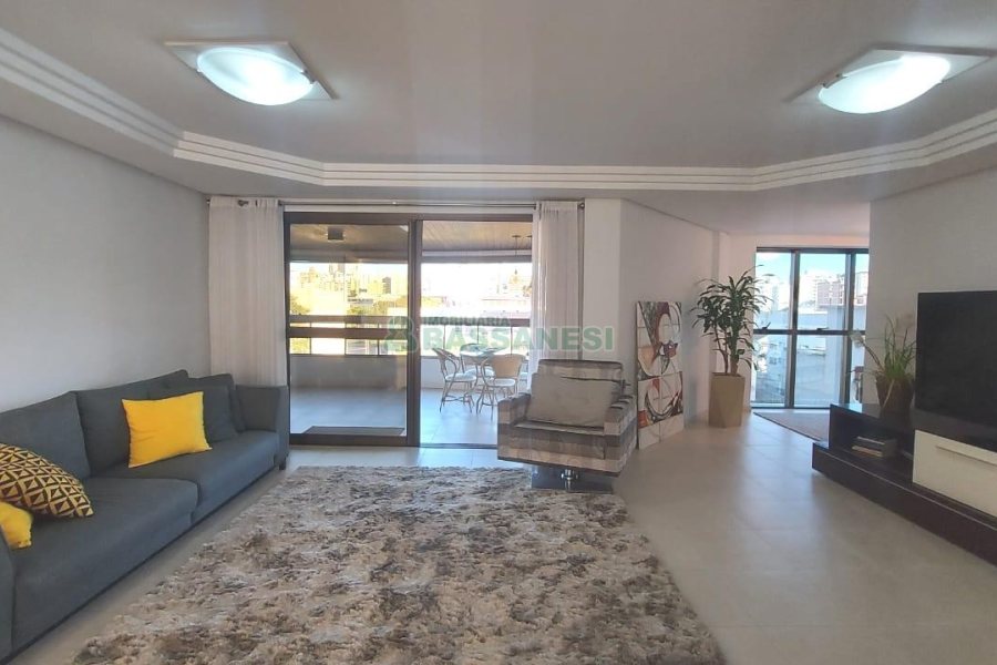 Apto Mobiliado com 198m², 3 dormitórios, 3 vagas, no bairro Madureira em Caxias do Sul para Comprar