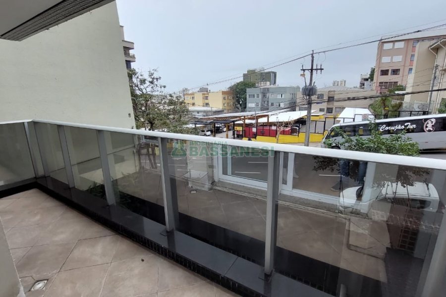 Apartamento com 189m², 3 dormitórios, 3 vagas, no bairro Centro em Caxias do Sul para Comprar