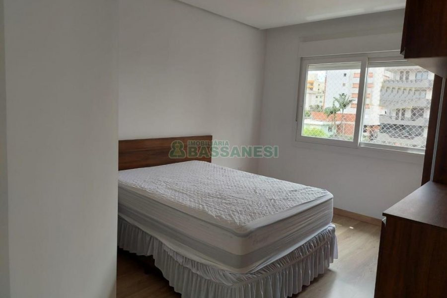 Apto Mobiliado com 64m², 2 dormitórios, 2 vagas, no bairro Panazzolo em Caxias do Sul para Alugar
