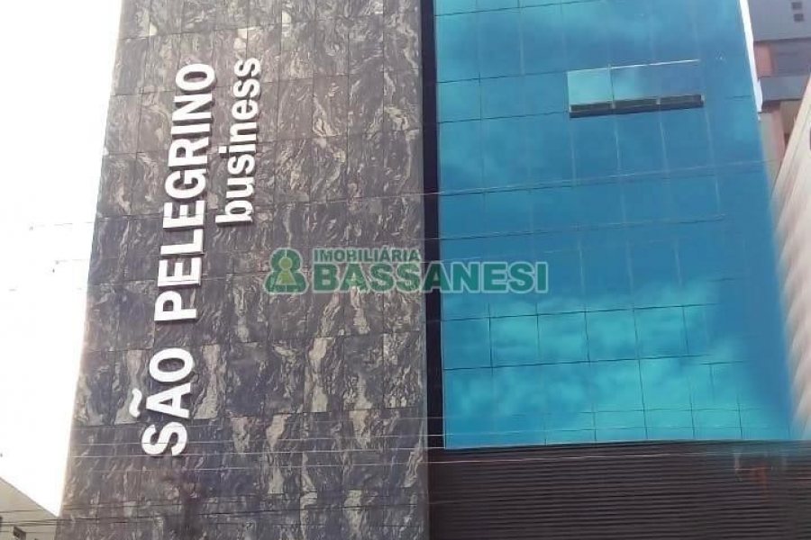 Sala com 35m², 1 vaga, no bairro São Pelegrino em Caxias do Sul para Alugar