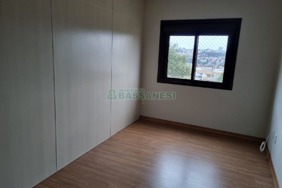 Apartamento com 145m², 3 dormitórios, 2 vagas, no bairro Colina Sorriso em Caxias do Sul para Comprar