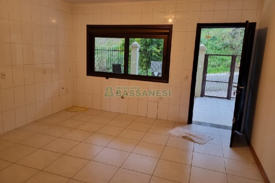 Apartamento com 145m², 3 dormitórios, 2 vagas, no bairro Colina Sorriso em Caxias do Sul para Comprar