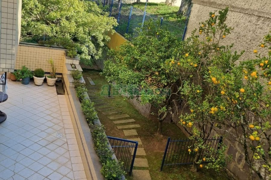 Apartamento com 241m², 3 dormitórios, 2 vagas, no bairro Colina Sorriso em Caxias do Sul para Comprar