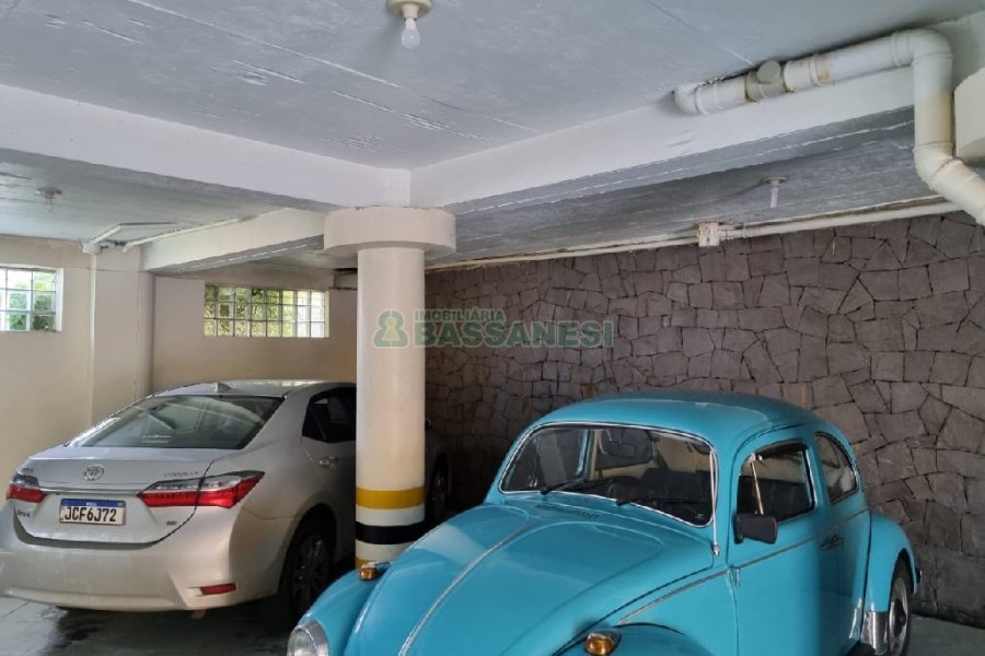 Apartamento com 241m², 3 dormitórios, 2 vagas, no bairro Colina Sorriso em Caxias do Sul para Comprar