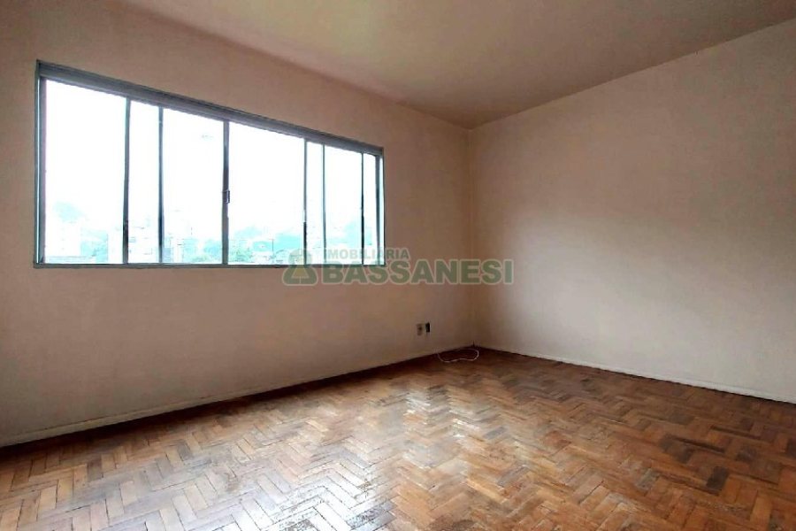 Apartamento com 52m², 2 dormitórios, no bairro São Leopoldo em Caxias do Sul para Alugar