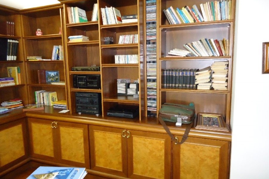 Apto Mobiliado com 600m², 3 dormitórios, 4 vagas, no bairro Centro em Caxias do Sul para Comprar