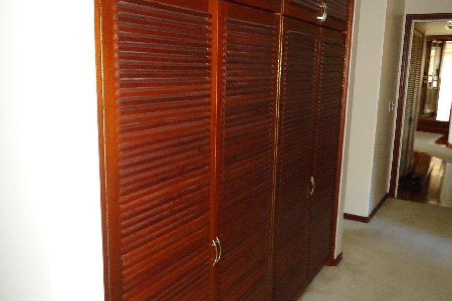 Apto Mobiliado com 600m², 3 dormitórios, 4 vagas, no bairro Centro em Caxias do Sul para Comprar