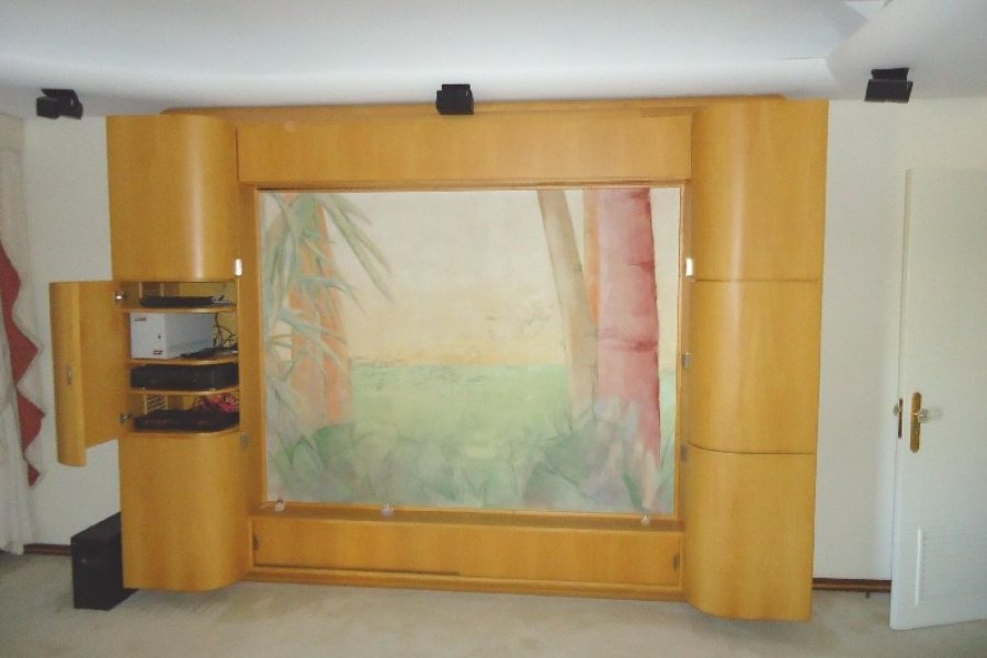 Apto Mobiliado com 600m², 3 dormitórios, 4 vagas, no bairro Centro em Caxias do Sul para Comprar