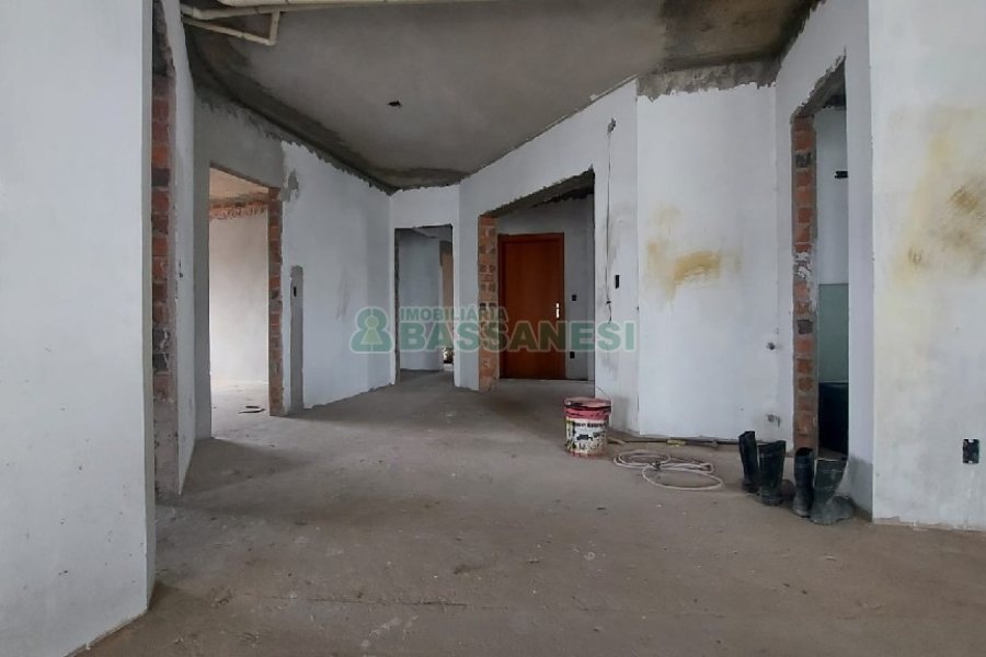 Apartamento com 304m², 3 dormitórios, 3 vagas, no bairro Jardim América em Caxias do Sul para Comprar
