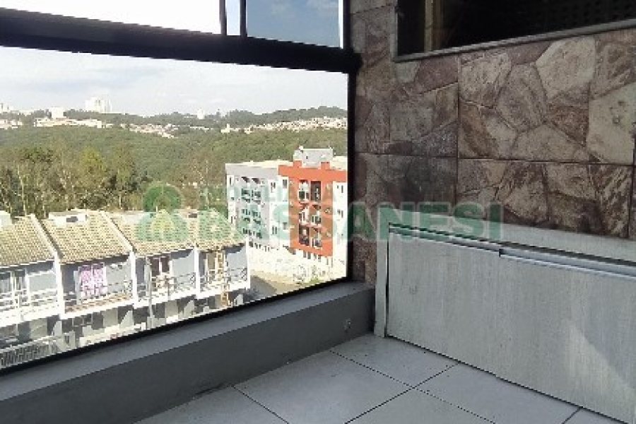 Apartamento com 62m², 2 dormitórios, 1 vaga, no bairro Santa Catarina em Caxias do Sul para Alugar
