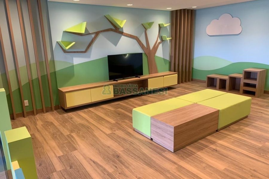 Apartamento com 89m², 2 dormitórios, 2 vagas, no bairro Santa Catarina em Caxias do Sul para Comprar