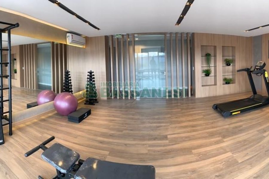 Apartamento com 89m², 2 dormitórios, 2 vagas, no bairro Santa Catarina em Caxias do Sul para Comprar