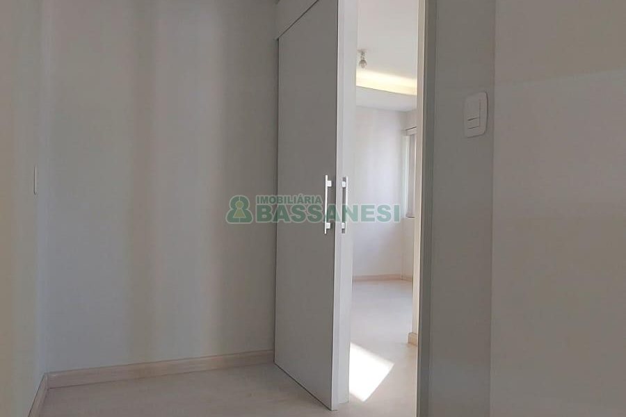Sala com 60m², no bairro Centro em Caxias do Sul para Alugar