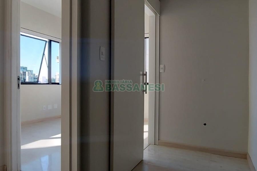 Sala com 60m², no bairro Centro em Caxias do Sul para Alugar