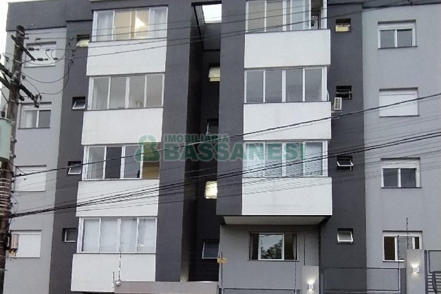 Apartamento com 53m², 2 dormitórios, 1 vaga, no bairro Cidade Nova em Caxias do Sul para Comprar